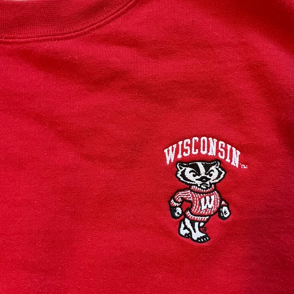 Wisconsin Crewneck - Picture 3 of 3